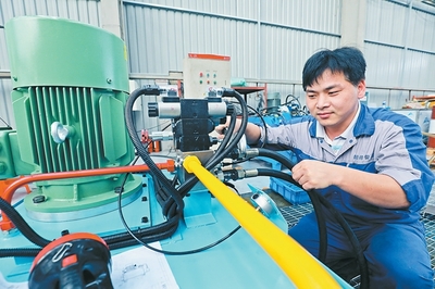 企業(yè)按下&ldquo;快進(jìn)鍵&rdquo; 開(kāi)足馬力忙生產(chǎn)